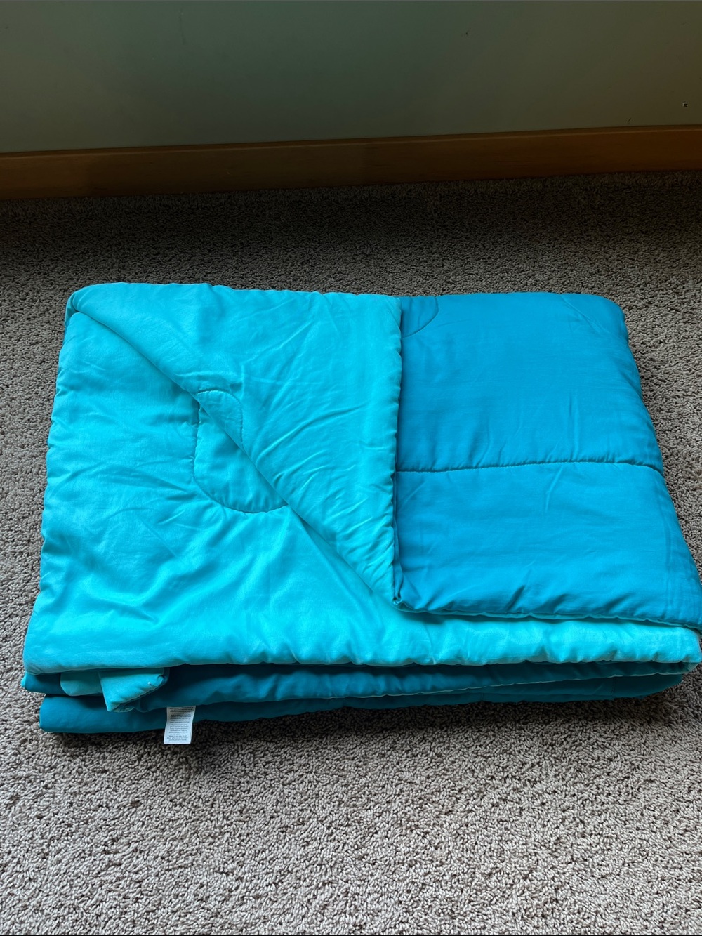 Mainstays Reversible Twin Comforter Teal Turquoise Aqua Solid All-Season